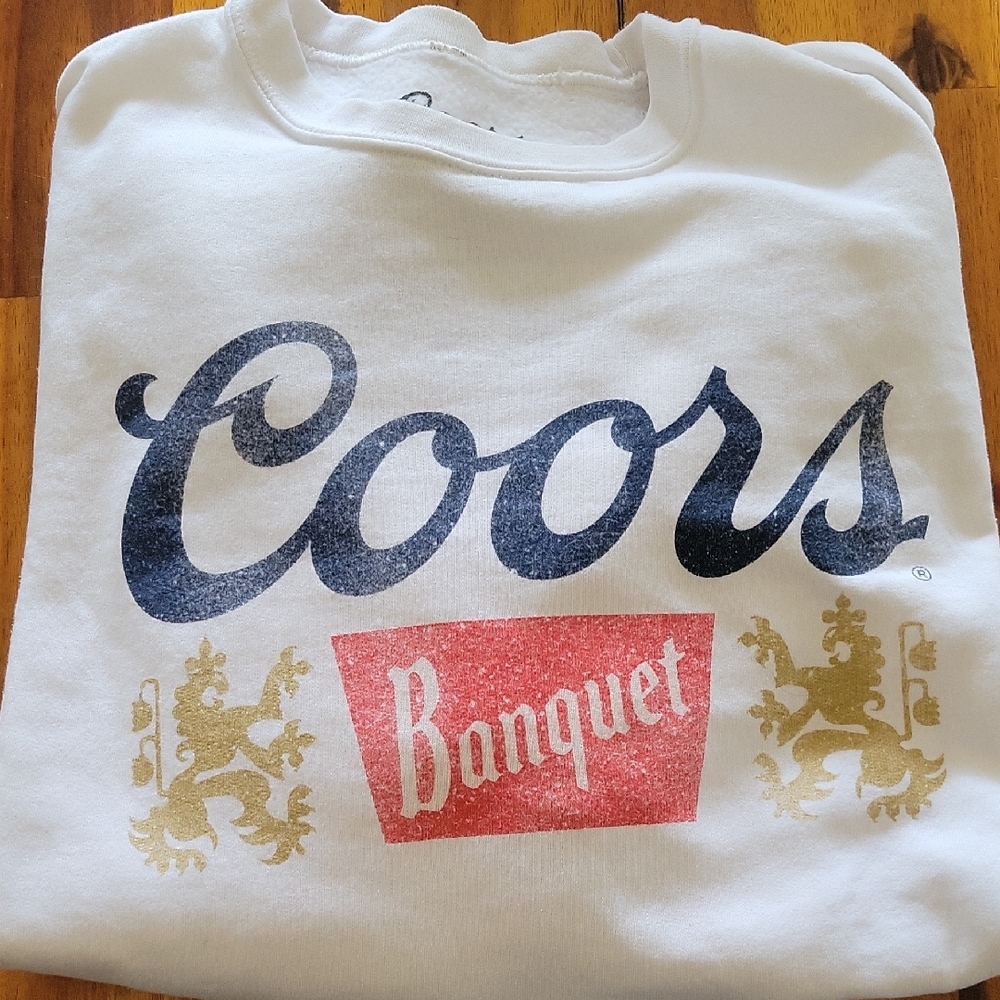BKE White Crew Neck Sweater with Coors Graphic